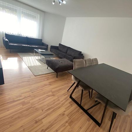 3 Zimmerwohnung Naehe Autobahn A8 아우크스부르크 외부 사진
